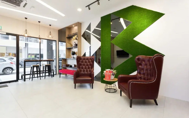 ZEN Rooms Happy Garden