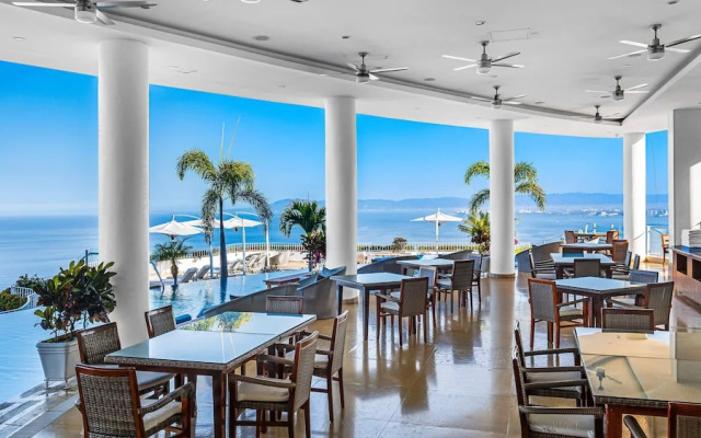 HOLT Grand Miramar Residences