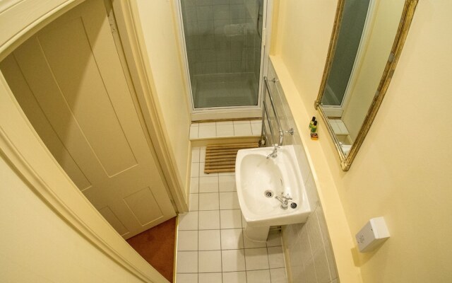 Drumsheugh Garden Apartment