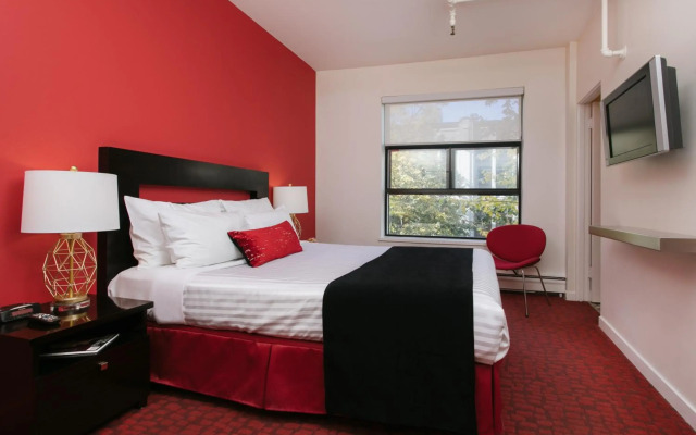 Moda Hotel