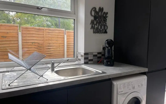 SAV Apartments Leicester - 2 Bed Cosy Flat Saffron