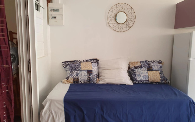 Coquet deux pièces meublée, proche mer