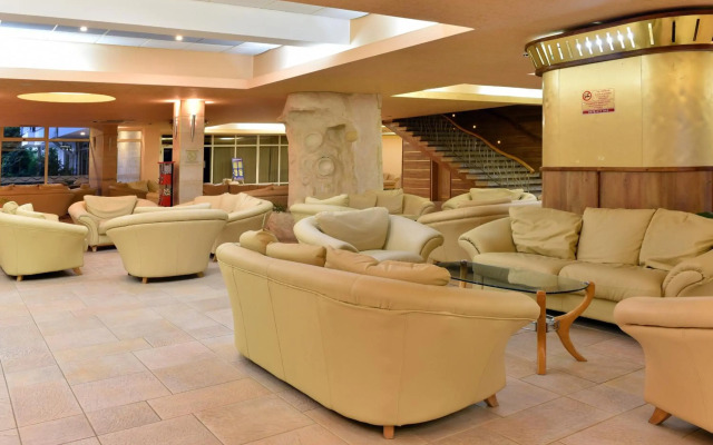 Hotel Sandy Beach