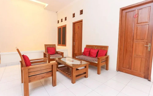Oyo 1680 Dahlia Guesthouse