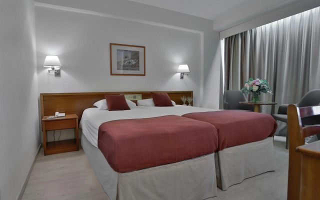 Kapetanios Odysseia Hotel