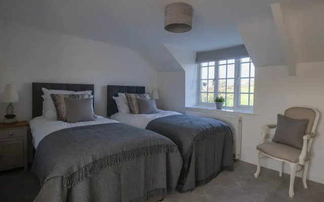 Willowbrook Cottage
