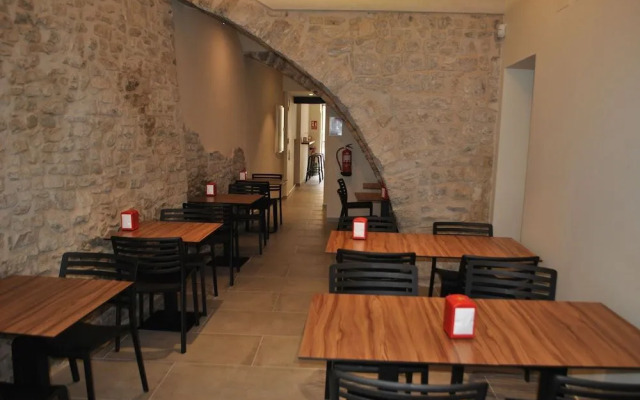 Hostal Universitat Cervera
