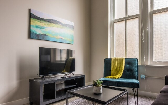 FRONTDESK R&T Lofts Downtown Des Moines