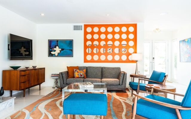 Modern Grand at Deepwell Estates