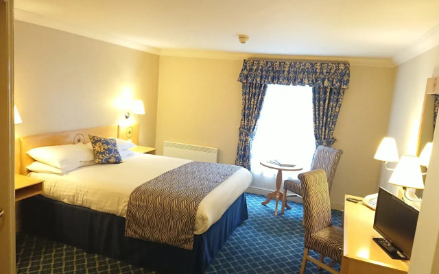 Queens Hotel