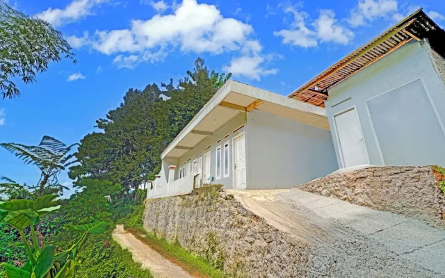 OYO 95065 Villa Ade
