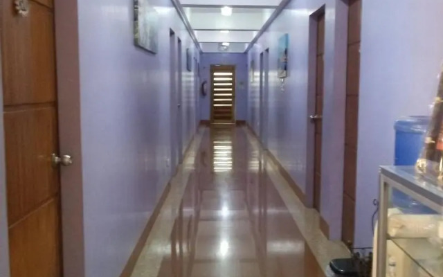 Mayon Lodging House
