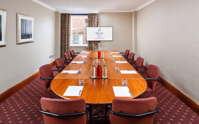 Delta Hotels by Marriott Cheltenham Chase