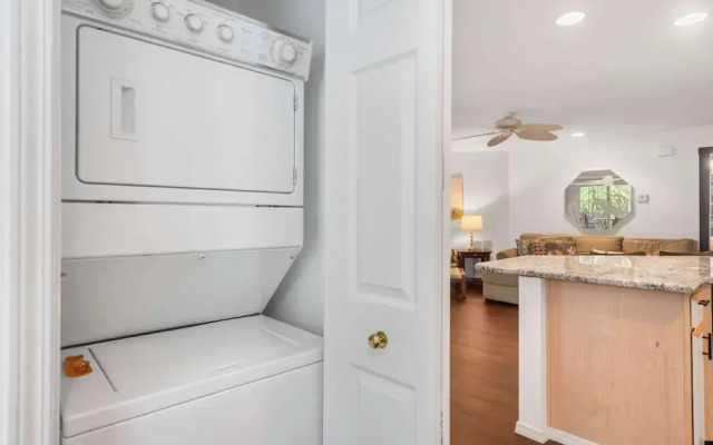 Lake Hideaway Waterfront Condo w/ Resort Perks!