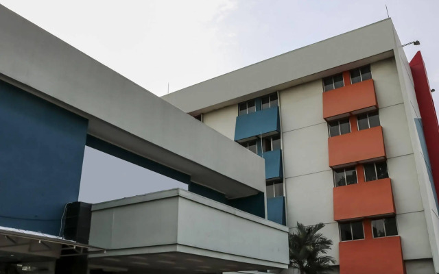 NIDA Rooms Ahmad Yani Cempaka