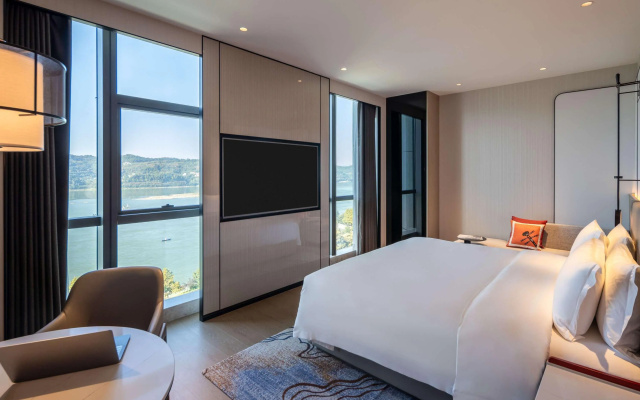 Grand Mercure Yichang Waitan – Guest Rooms – Yichang
