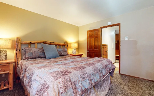 Winterset #33 3 Bedroom Condo