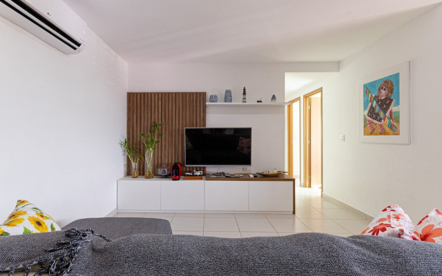 Cupe Beach Living #102d - Triple by Carpediem