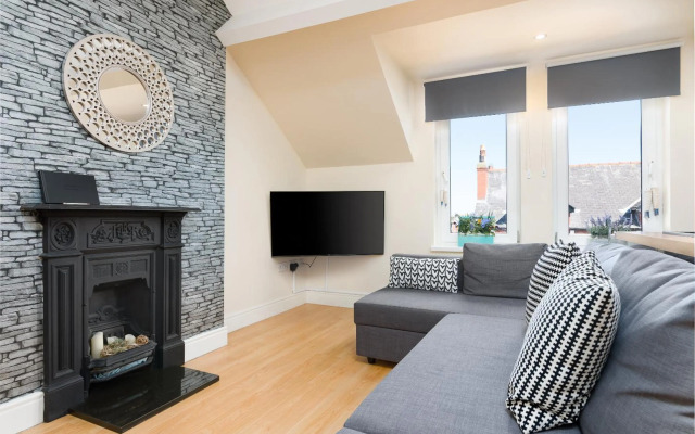 Whitby On The Hill,5mins To the Beach,Pets Welcome