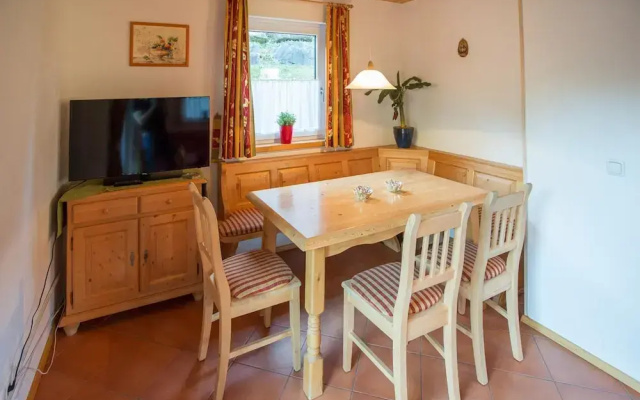 Chalet in Annaberg-lungotz With a Community Pool