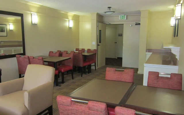 Extended Stay America Suites Fremont Fremont Blvd South