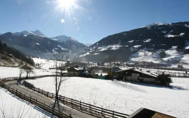 Appartementhaus Familie Salzmann