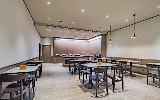 Hanting Hotel (Chuzhou Qingliu Middle Road Store)