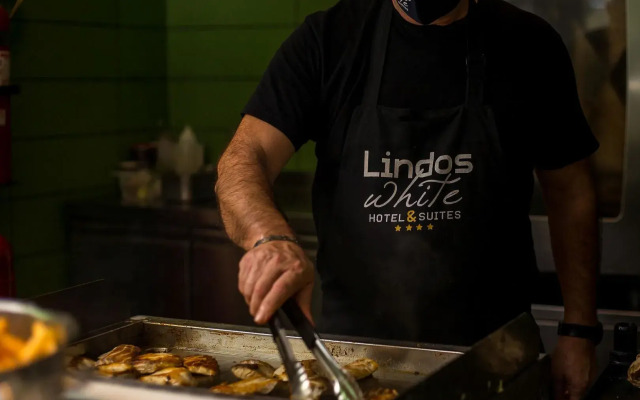 Lindos White Hotel & Suites