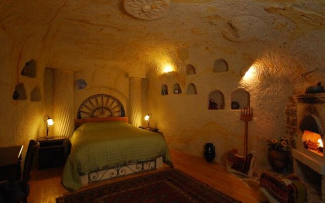 Elkep Evi Cave Hotel