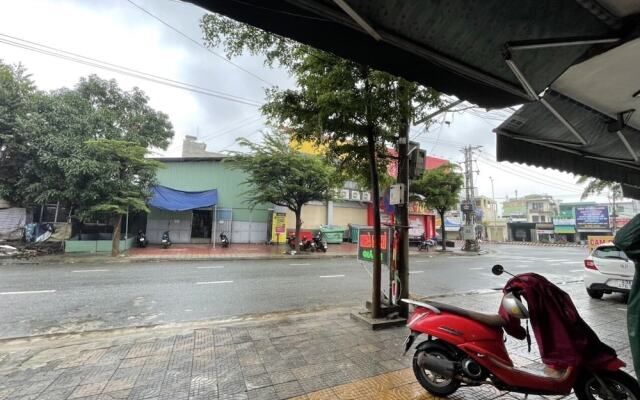 Hong An Motel