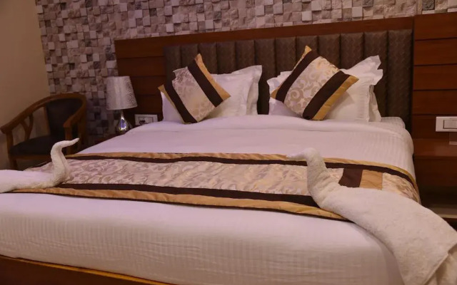 HOTEL MAMTA INTERNATIONAL , BIHARSHARIF - Nalanda- Bihar