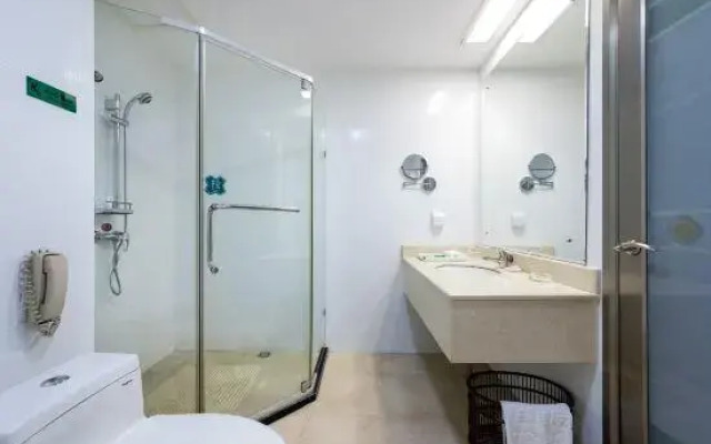 Pingnan Xiongsen International Hotel