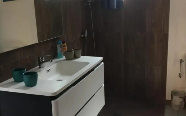 T2 avec piscine pour 2 à 4 personnes