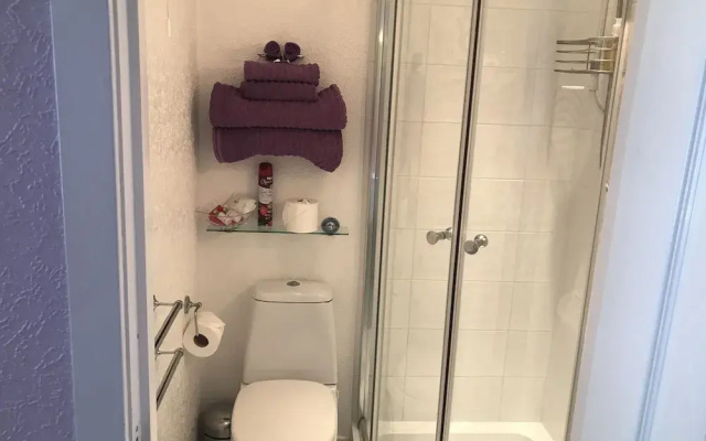 Leeward bed and Breakfast