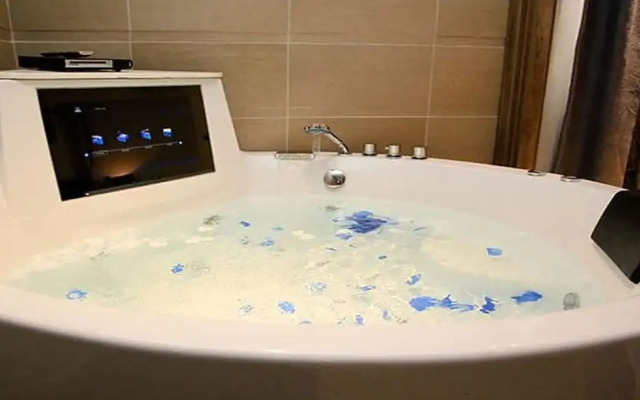 Summerset Continental Hotel Maitama