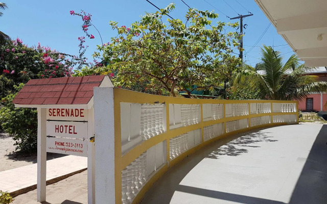 Serenade Hotel