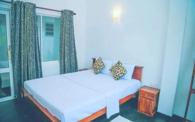 Hikka Ocean Resort