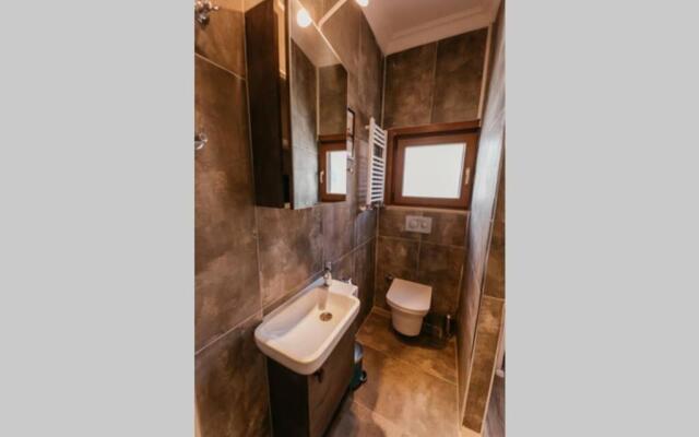 Galadoo Suites 4th Floor