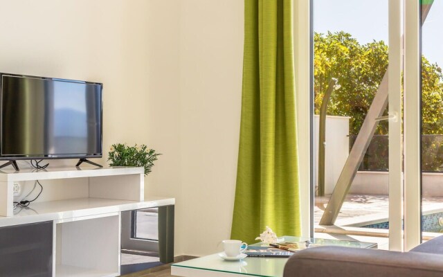Stunning Home in Medici With Wifi and 1 Bedrooms