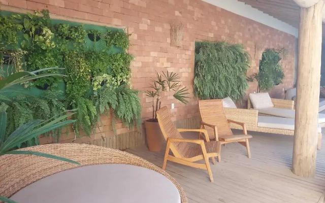 Miola Hotel