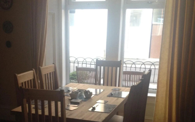 Tanglin House Hotel