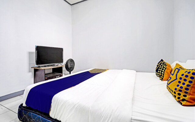 Hotel O Losmen Tjabe Merah Near Alfamart Bintaro