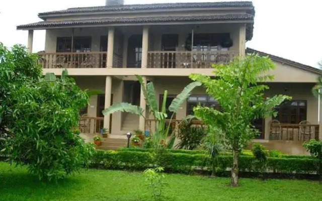 Unique Wild Resort