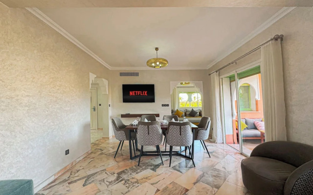 Luxurious Duplex in a Peaceful Resort