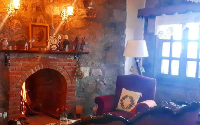 Gulnar Sultan Tas Konak