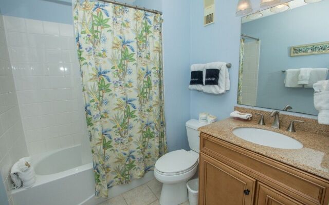 Poolside S 101 2 Bedroom Condo by RedAwning