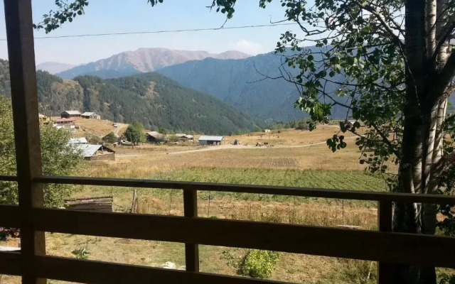 Guest House ALUDA