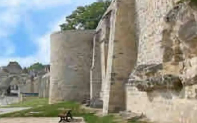 Laon : Suite privée au pied de la cathédrale