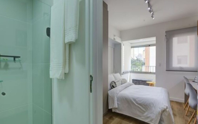 Roomo Be Urban Brooklin