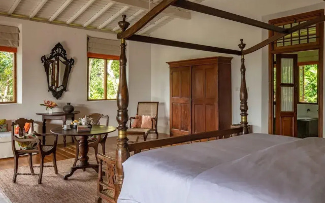 Luxurious 07 Bedroom Hilltop Villa With Private Gym